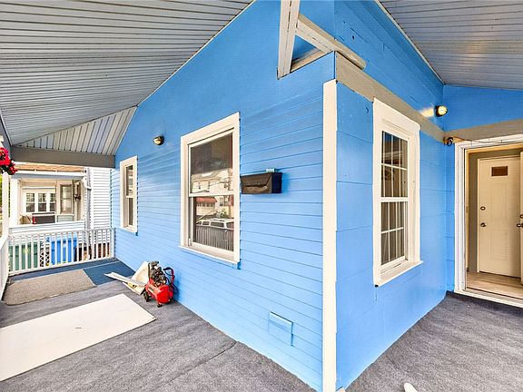2nd image of 20 Home Pl