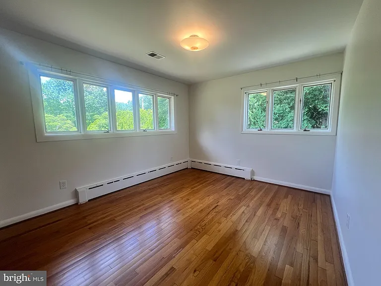 12405 Shafer Ln — Photo 22