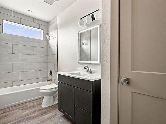3rd image of 374 Ember Ln