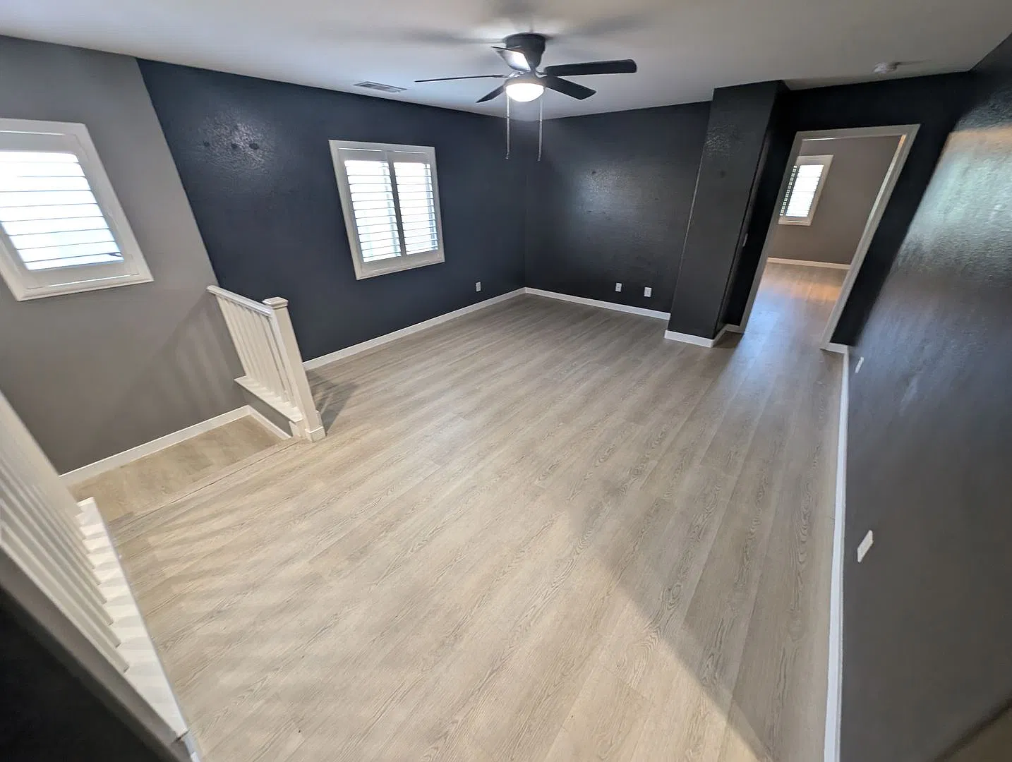 10633 Mount Blackburn Ave — Photo 4