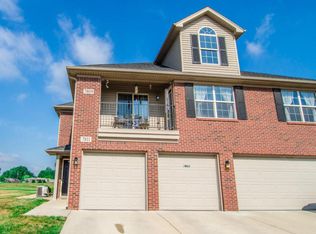 7809 Pleasure Walk Cir, Louisville, KY 40258