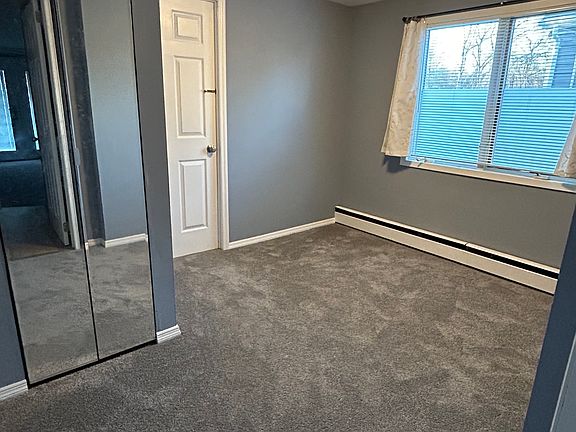 5th image of 59 Sherman St