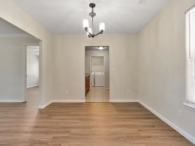 6708 Shady Rd — Photo 5