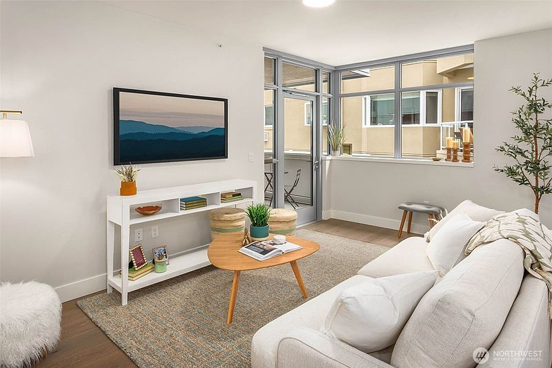 2nd image of 1250 Alki Avenue SW #3H