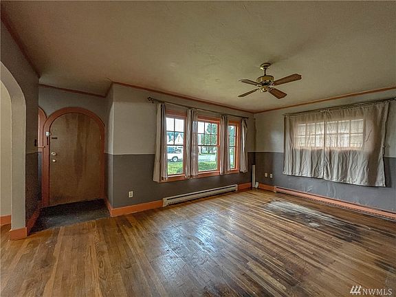 4th image of 2215 Aberdeen Ave