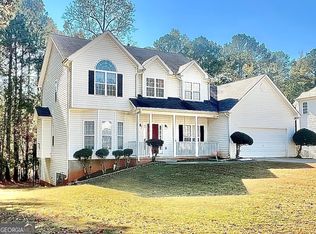 205 Ridgecrest Dr, Fayetteville, GA 30215