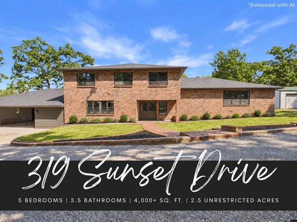 319 Sunset Dr, Mountain Home, AR 72653