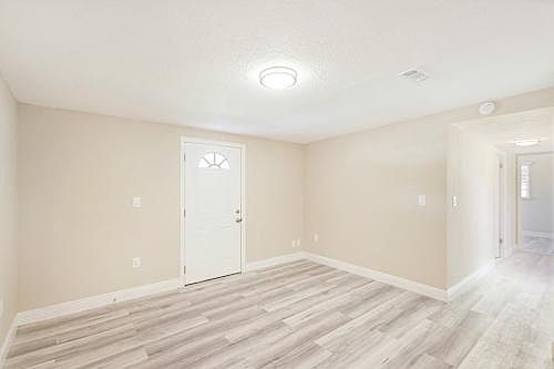 1st image of 7024 Dellwood Dr
