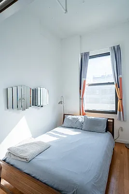 Rented by Compass | media 11