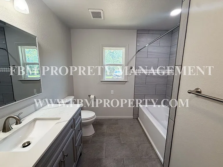1900 Creechville Rd — Photo 16