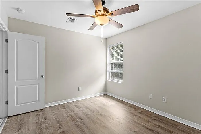477 Tegarden Rd #D — Photo 35
