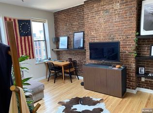 300 1st St APT 5N, Hoboken, NJ 07030