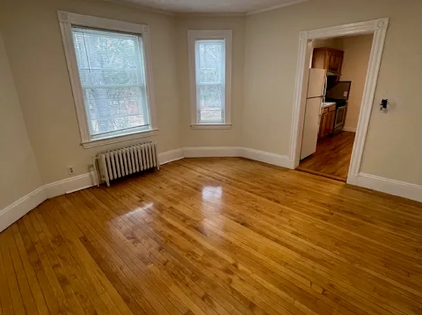 (undisclosed Address), West Newton, MA 02465