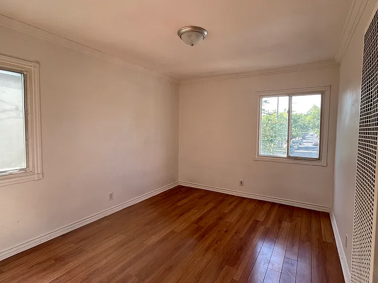 12801 Vanowen St #3 — Photo 3