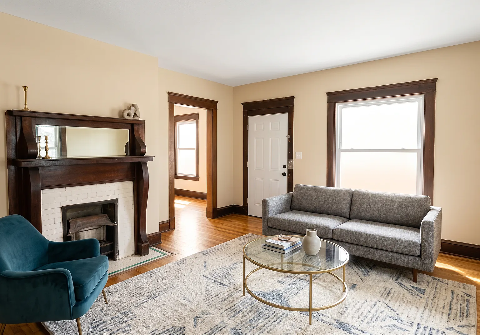 Newly renovated single family home! Section 8 and EDEN accepted! — Photo 1