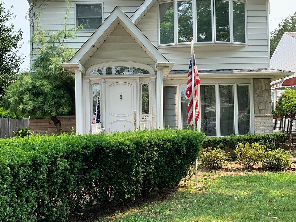 1st image of 497 Tysens Ln