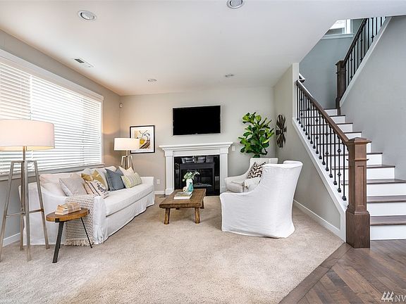 2nd image of 9205 Nye Ave SE