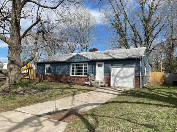 1836 S Robberson Avenue, Springfield, MO 65807
