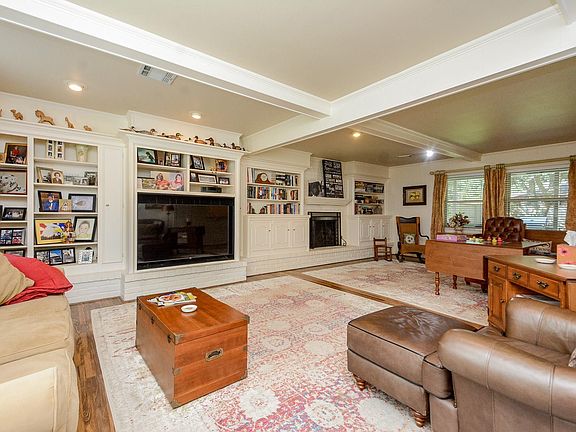 5th image of 13319 Glen Erica Dr