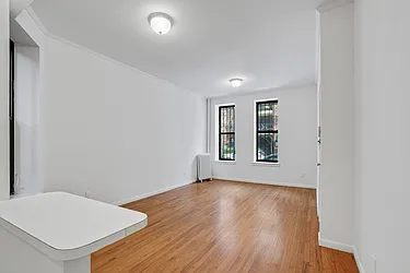 Rented by Cooper & Cooper Real Estate