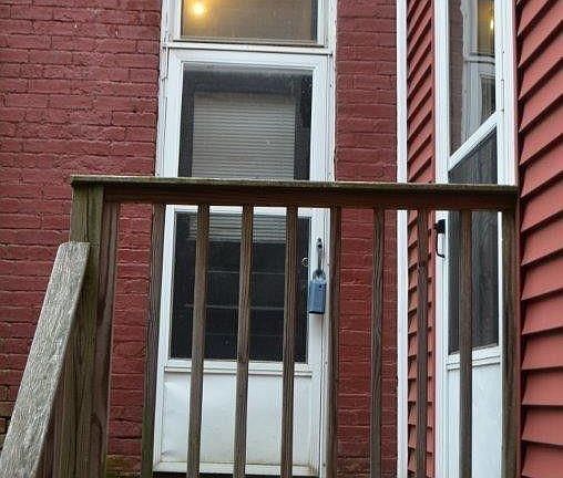 2nd image of 2412 Fairview Ave APT 3