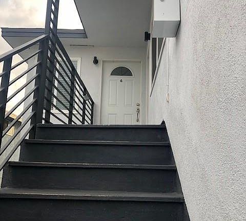 3rd image of 10239 England Ave APT 6