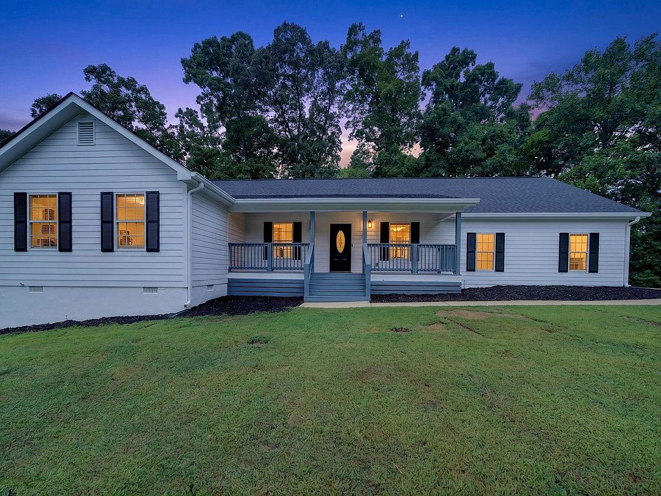 1st image of 1121 Ponder Pines Rd