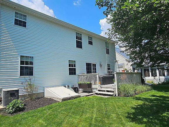 5th image of 2328 Quail Run Rd