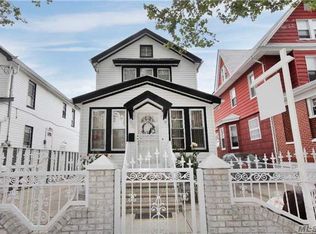 10532 88th St, Ozone Park, NY 11417