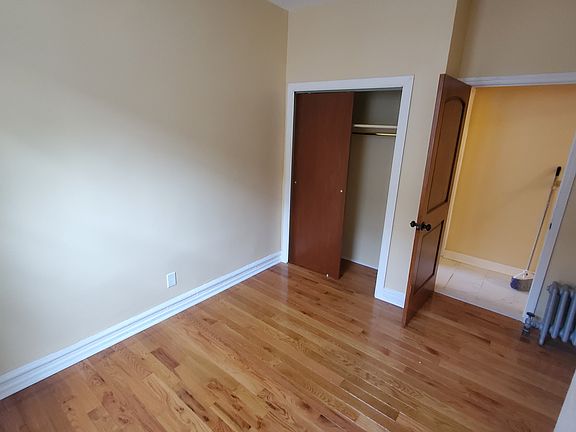 4th image of 193 E 39th St Floor 2