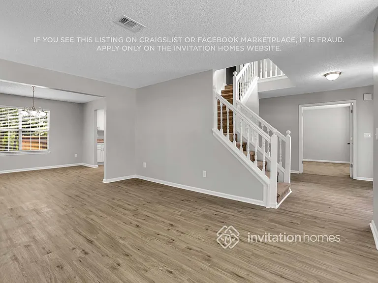 5614 Carriage Walk Way — Photo 13