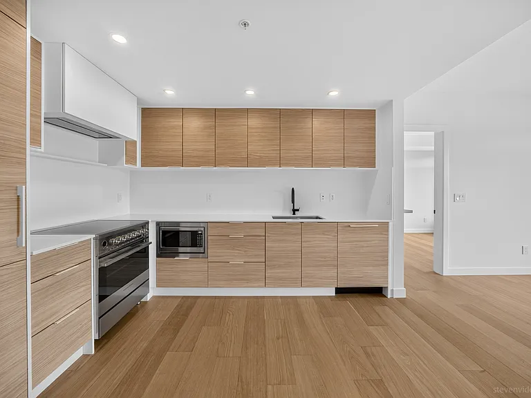 6485 Manitoba St #506 — Photo 18