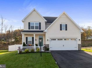 182 Pixie Moss Rd, Pottstown, PA 19464