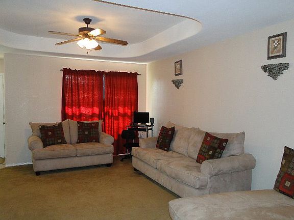 3rd image of 5914 Cadereyta St