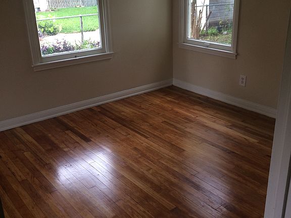 5th image of 118 McDougal Ave