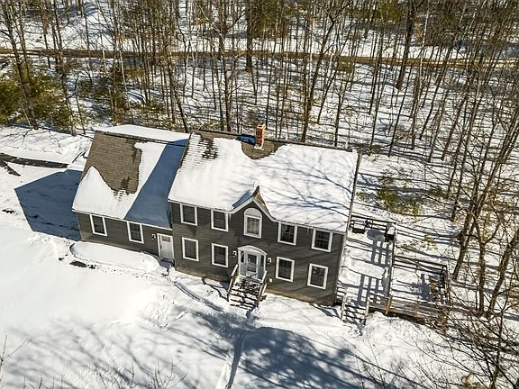 4th image of 202 Cole Hill Road