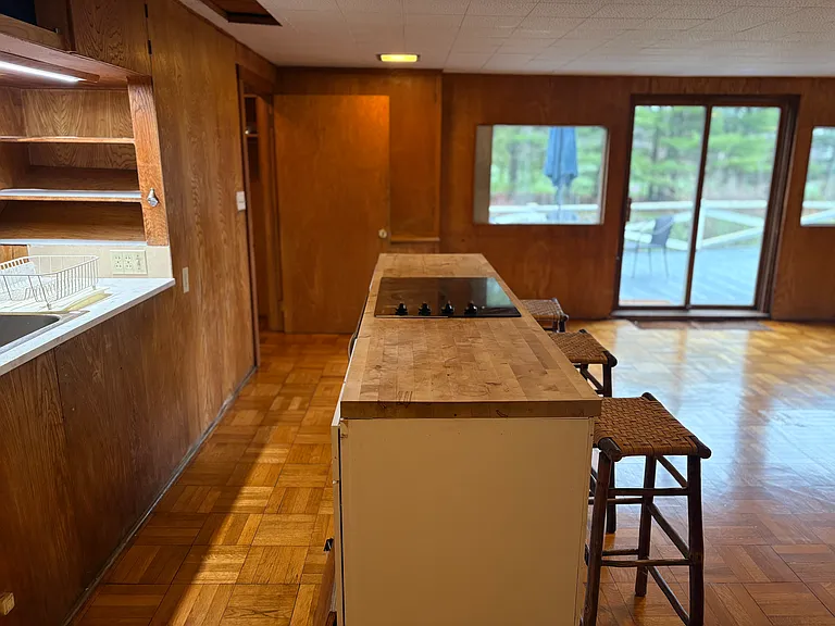 35C Hasbrouck Ln — Photo 21
