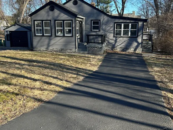 23 Wright Ave, Hyde Park, NY 12538