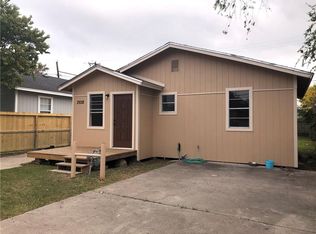 2938 Macarthur St, Corpus Christi, TX 78405