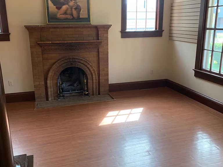 529 Saint Louis St — Photo 7