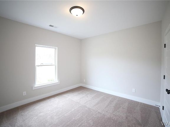 4th image of 14664 Griffin St