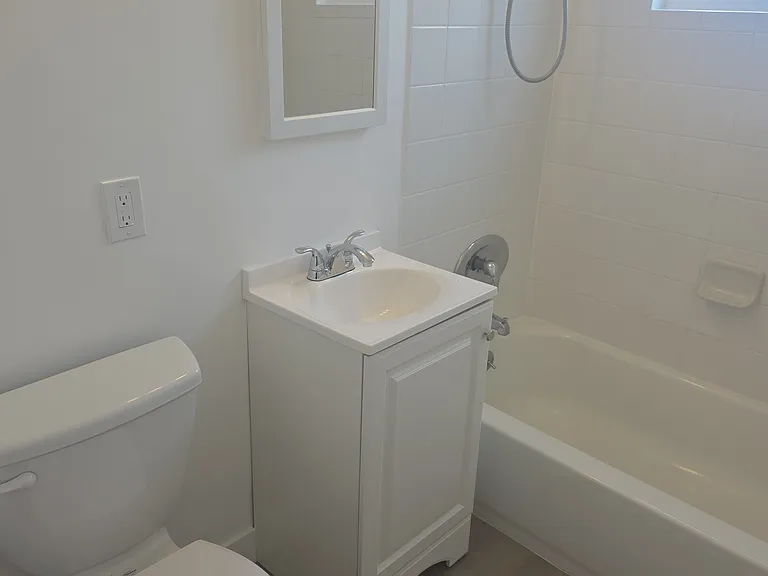 3868 S Centinela Ave #1 — Photo 11