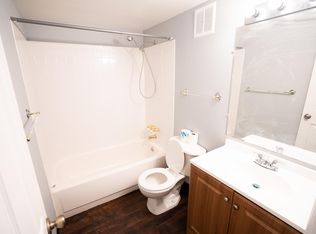 2421 S Xanadu Way UNIT B, Aurora, CO 80014
