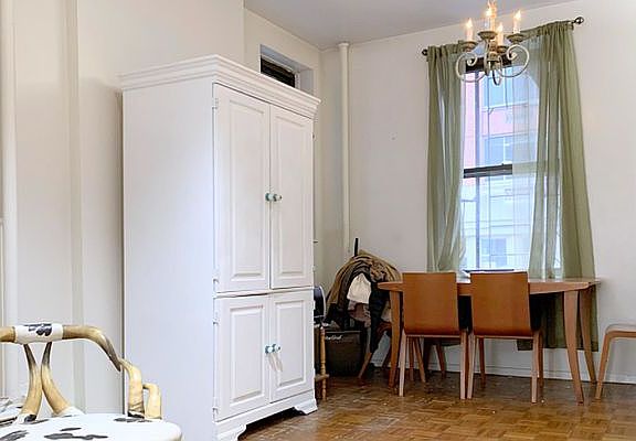 5th image of 355 E 82nd St #4