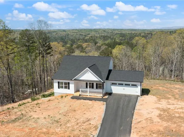 240 Grand Oak Ln, Dahlonega, GA