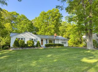 89 Huntington Dr, Vernon, CT 06066