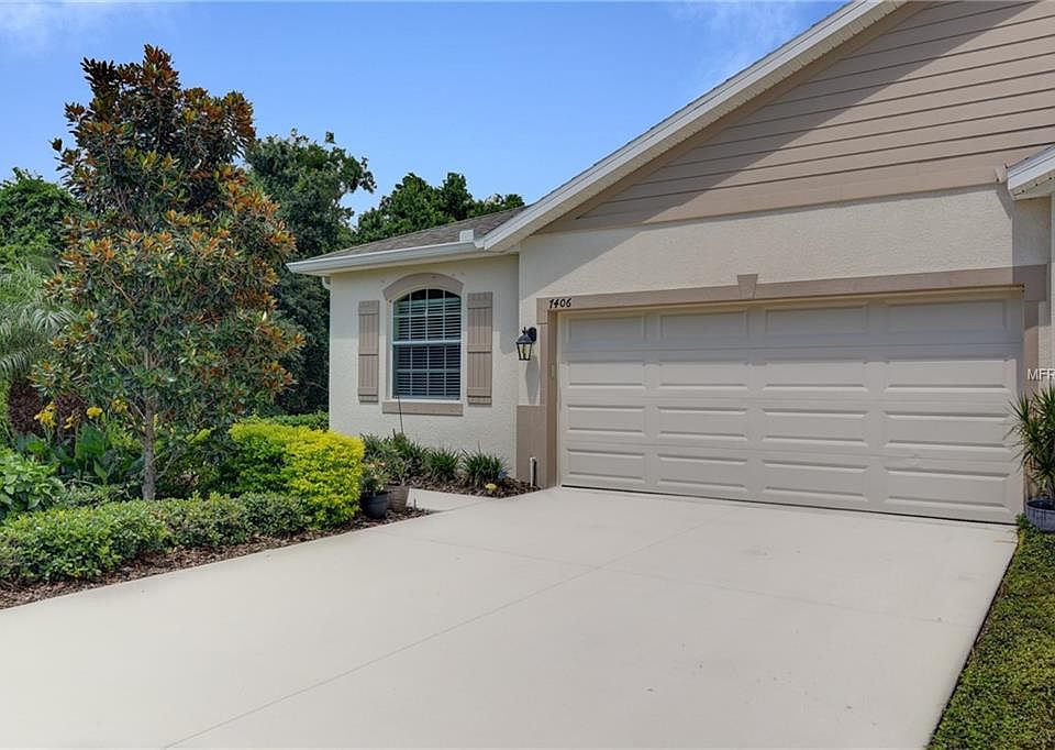 1st image of 7406 Surrey Pines Dr