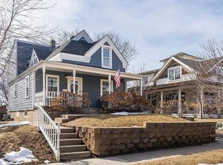 250 3rd St, Excelsior, MN 55331