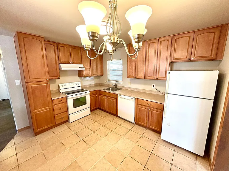 206 Northview Dr — Photo 12