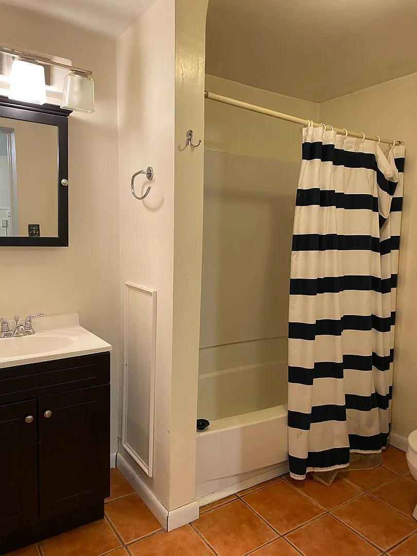 236 E Hector Street — Photo 1
